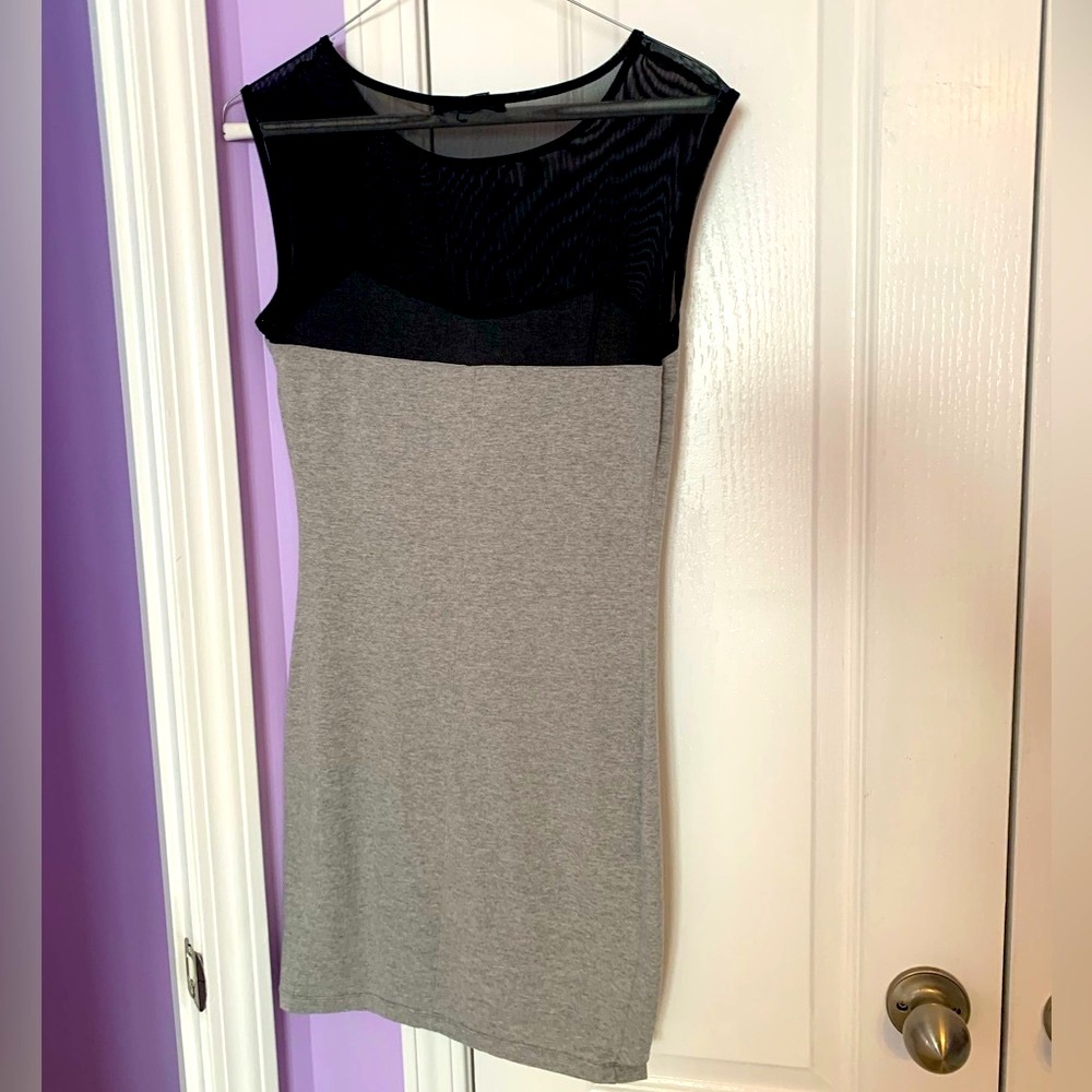 💕2 for $20 sale💕 Forever 21 Black and Grey Mini Dress